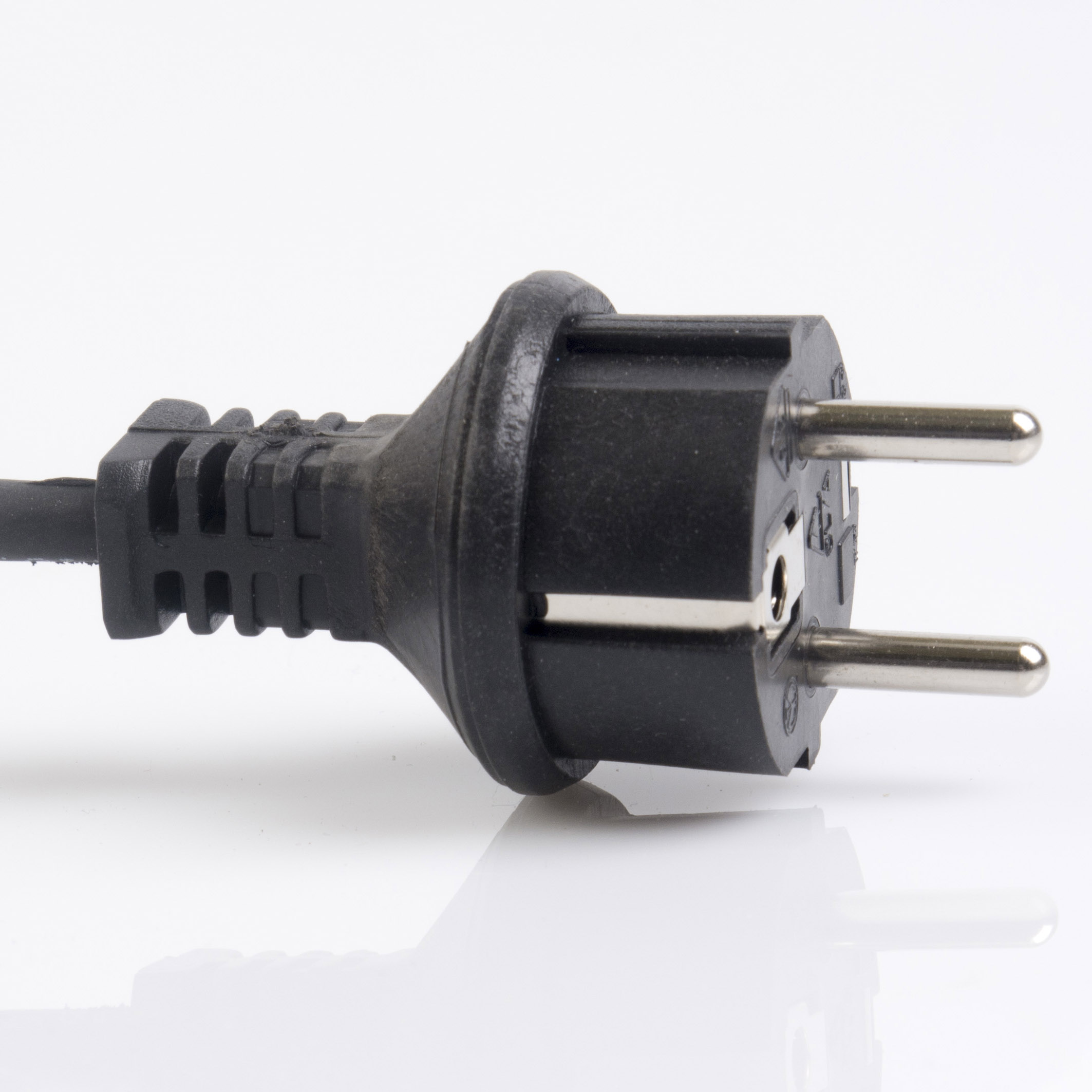 Spina-schuko-2pt-antispruzzo
